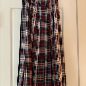 Orvis Red and Green pleated Plaid A-Line Skirt size 8
